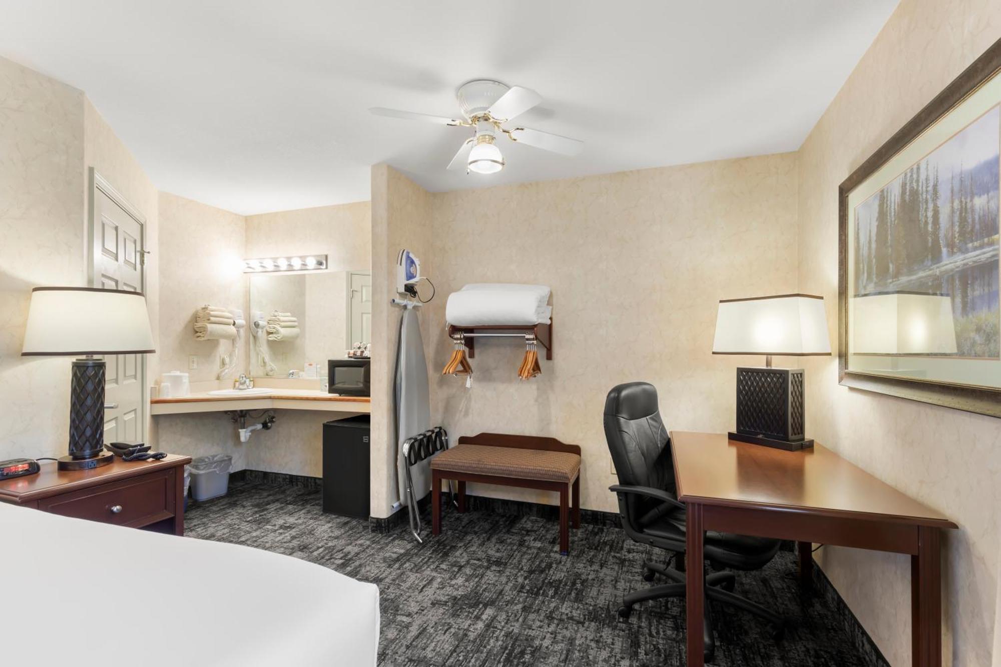 Motel House 3*